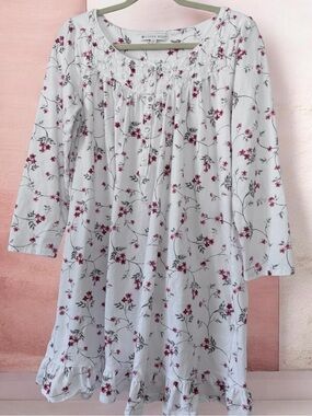 EILEEN WEST Floral Lace-Trim Nightgown — White with Pink Blossoms Size Medium